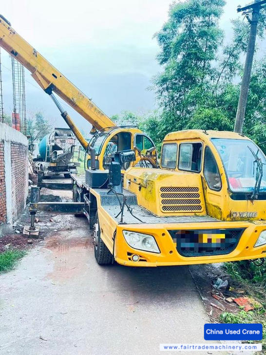 Buy XCMG QY12B.5 Used Crane / 1